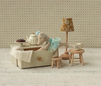 Little Sister Dancing Mouse on Sofa Bed