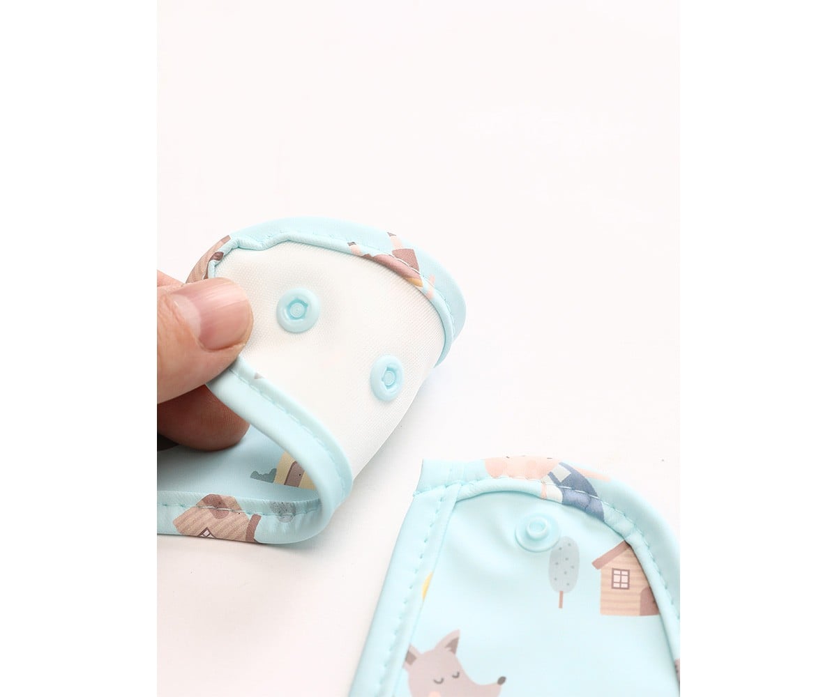 Waterproof Bib The Three Little Pigs