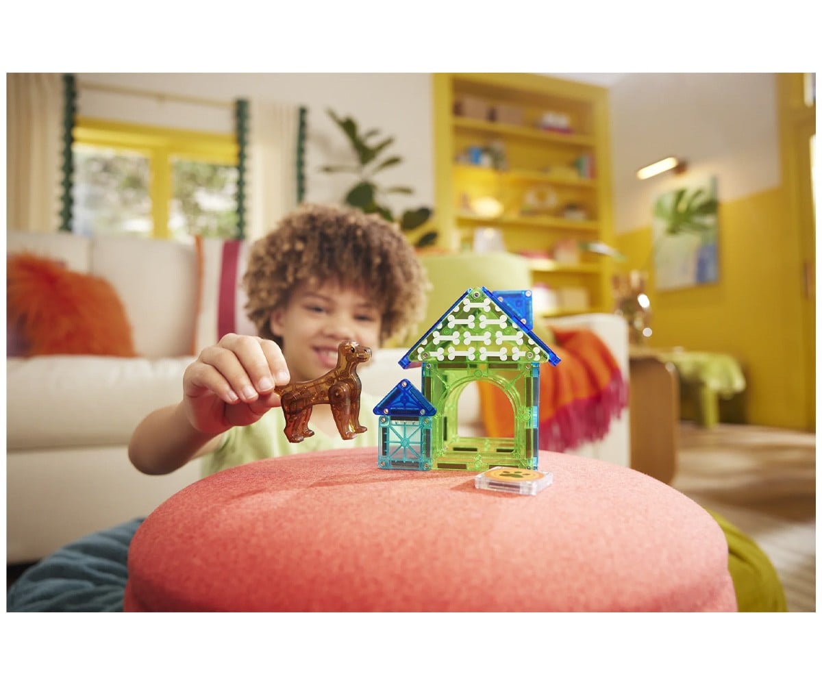 Conjunto de construção Magna-Tiles Dog House de 13 peças