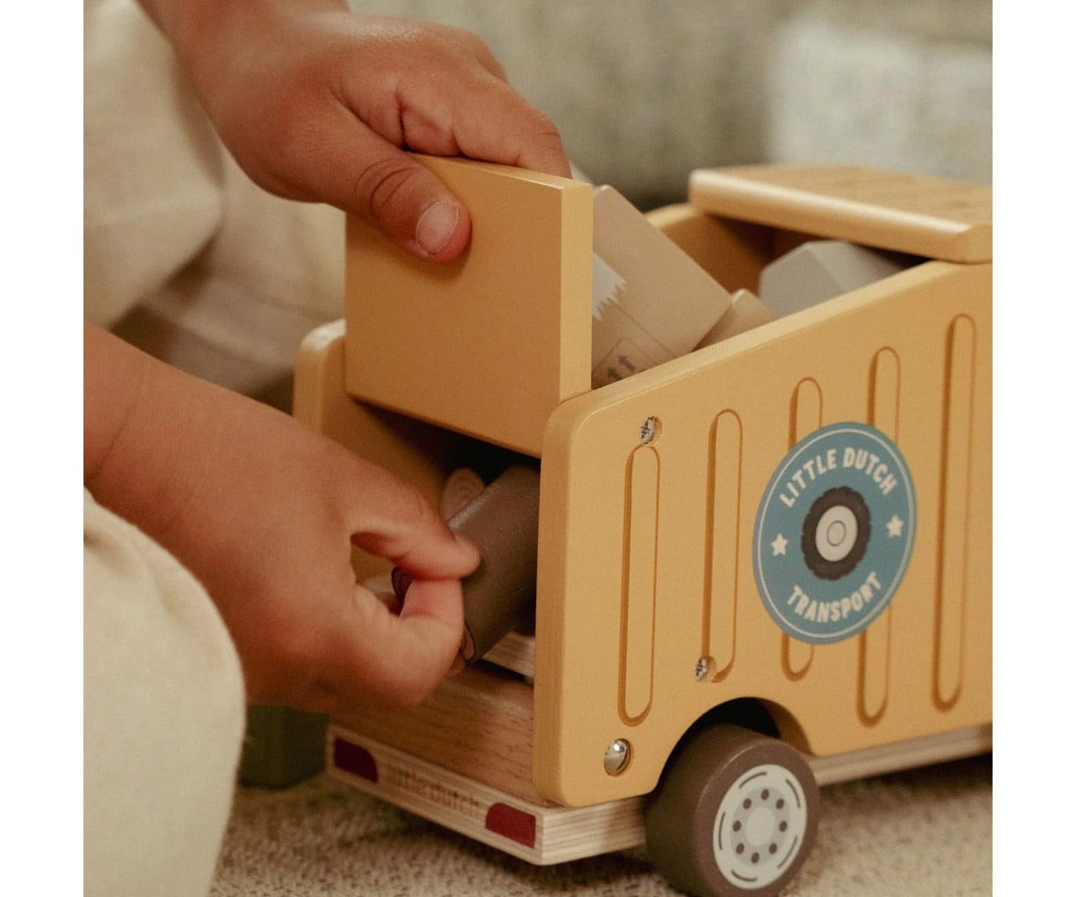 Camión Dumper de Madera FSC