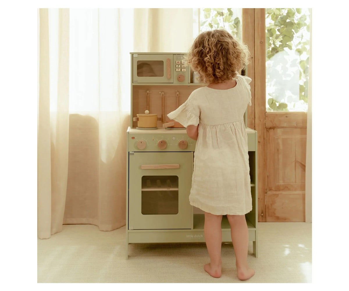 FSC Wood Mint Kitchen