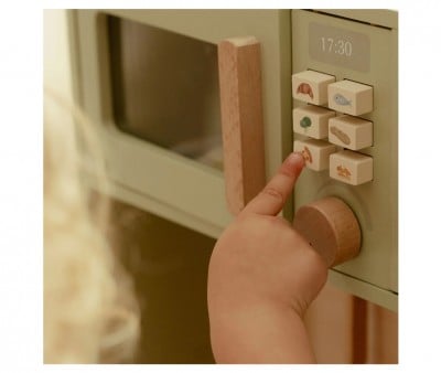 FSC Wood Mint Kitchen