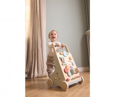Seasons Activity Walker Monnëka
