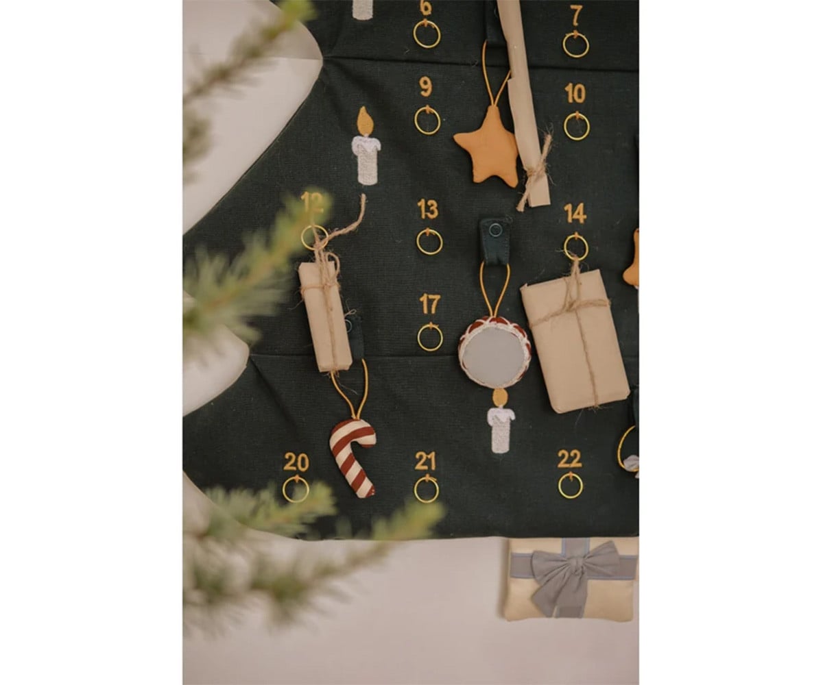 Advent Calendar Christmas Tree Wall