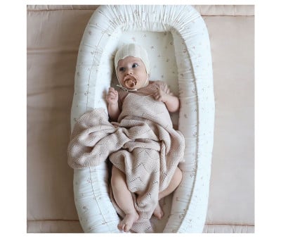 Coperta in Maglia Almond
