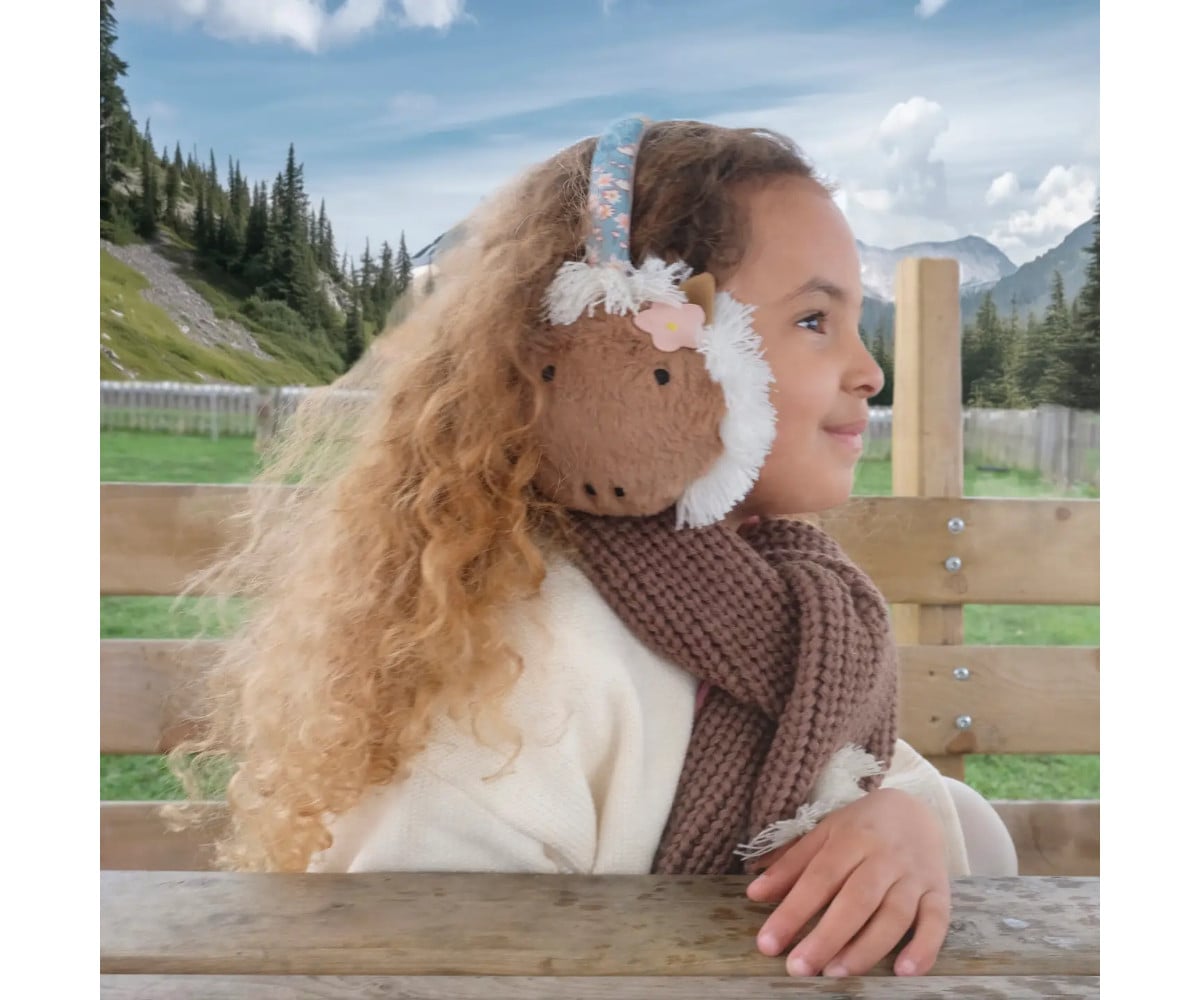 Cache-oreilles Peggy Pony