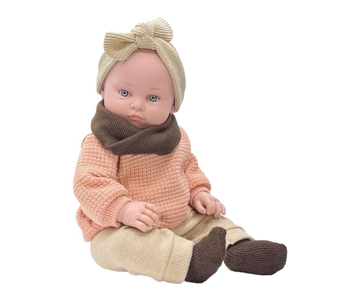 Poupée Yaëlle Les Bambinis avec Vêtements d'Hiver et Pull en Maille Rose