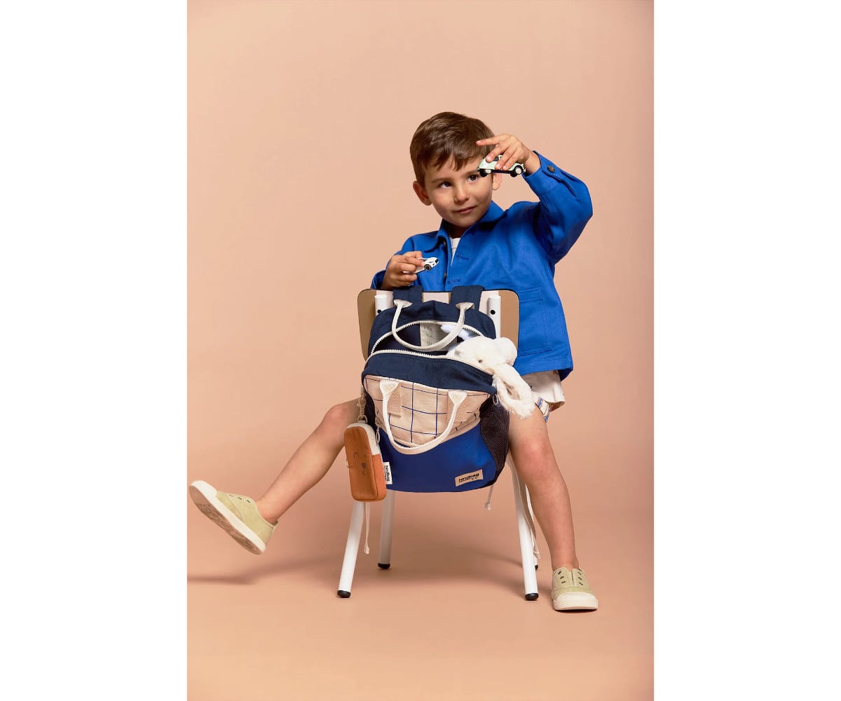 Mochila Preescolar Arthur Cuadros Beige Personalizable