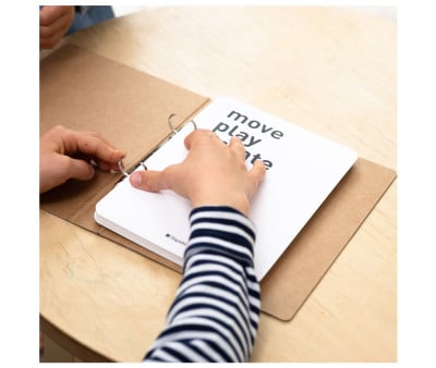 Guía Stapelstein Play Home English