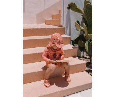Monnëka Jelly Sandals Camping