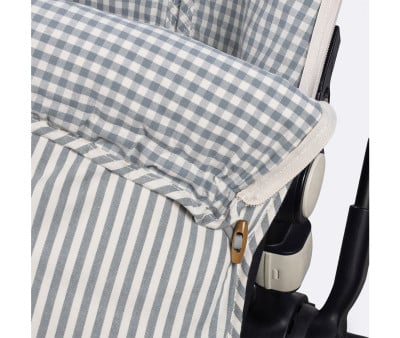 Mid-Season Footmuff Praliné Gingham/Striped Matcha