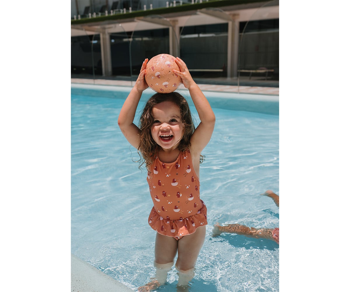 Pelota Pequeña Camping