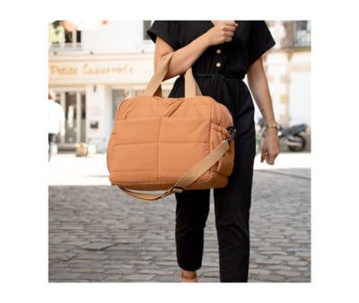 Bolsa Carro Bebé Pluméa Ocre com Muda Fraldas