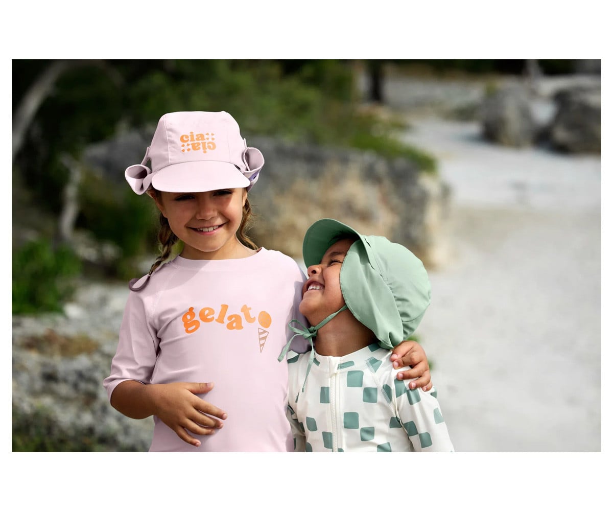 Gorrito de Playa Flap con Protección Solar Green