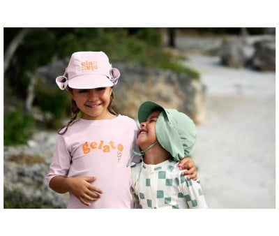 Gorrito de Playa Flap con Protección Solar Green