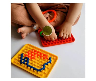 Brinquedo Wiggly vermelho