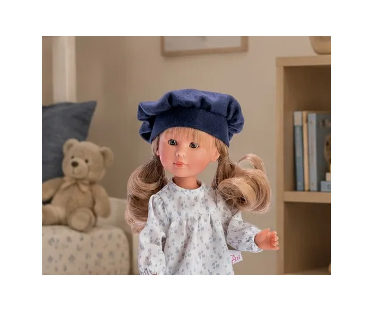 Muñeca Celia con Conjunto Pantalón Azul
