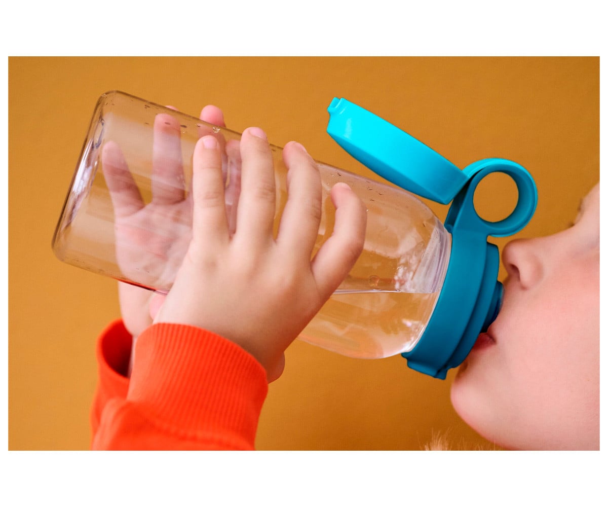 Botella Plástico con Tapón Abatible Campus 600ml Fores Friends