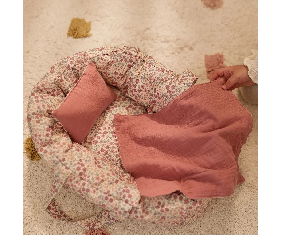 Capazo con Ropa de Cama Para Muñeca
