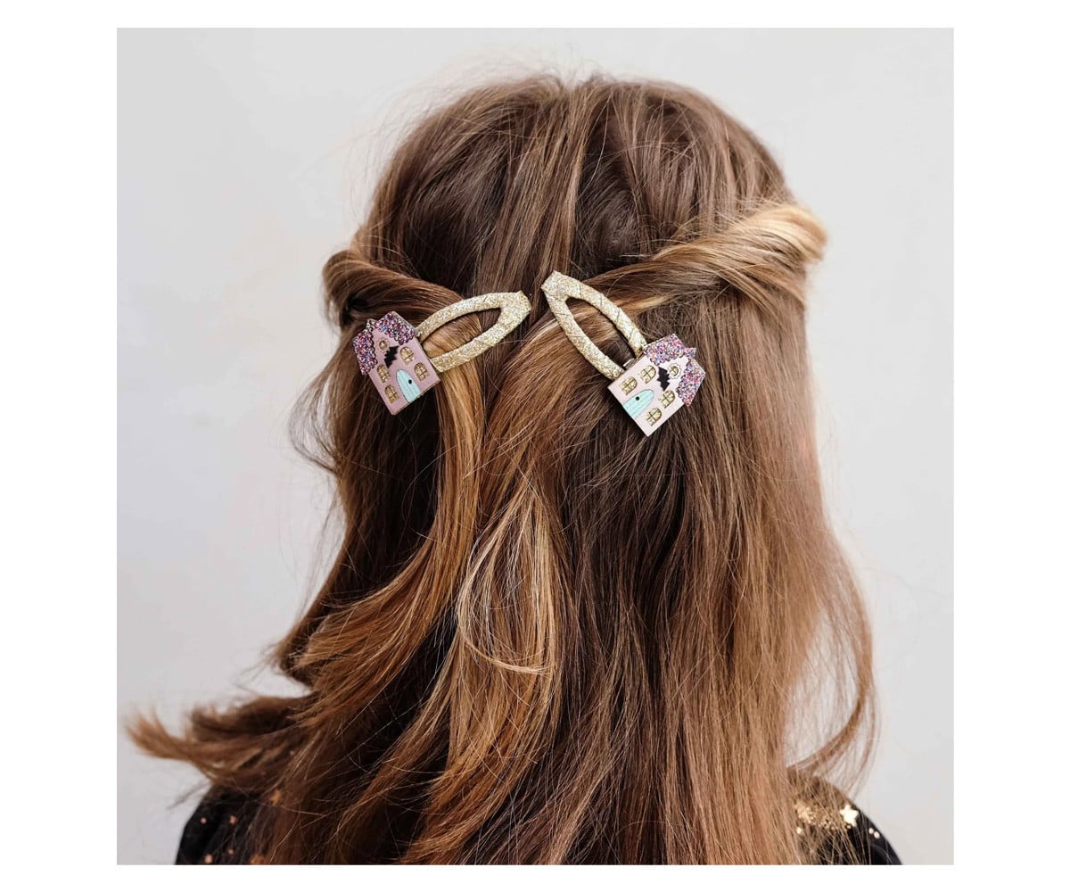 2 Barrettes Haunted House
