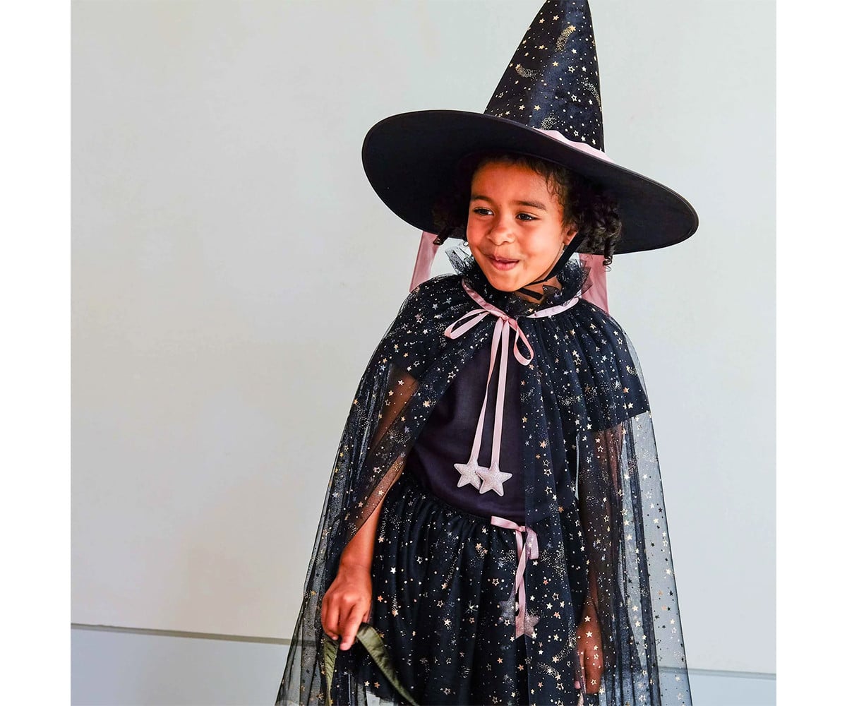 Capa de fantasia Bruxa Ethel Tule Preto