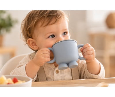 Vaso de Aprendizaje Acero y Silicona con Asas Gris