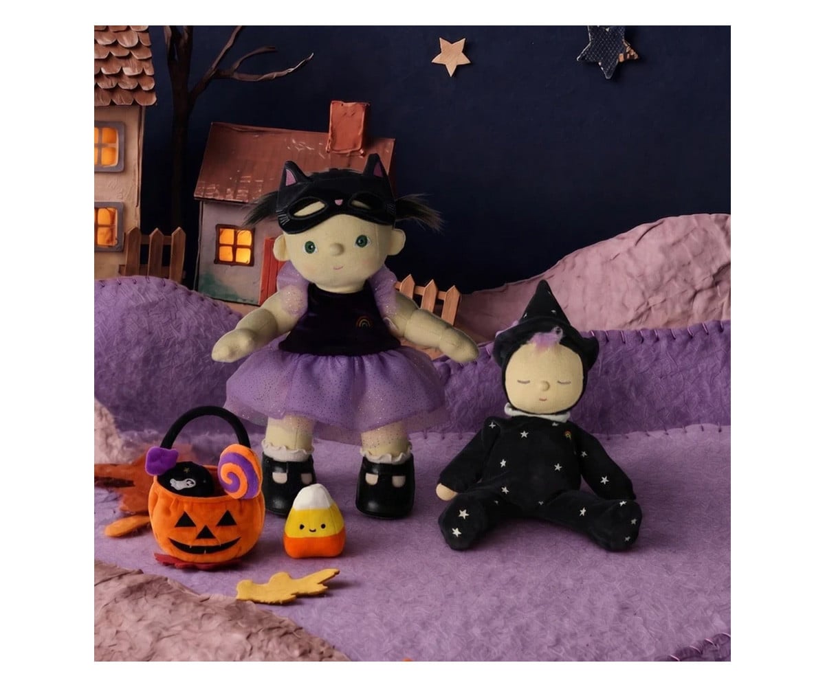 Muñeco Dozy Dinkum Willa Witch Black