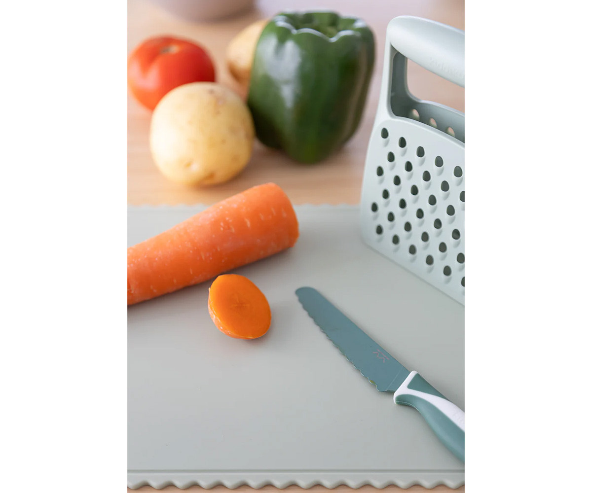 Kiddikutter Anti-Slip Silicone Cutting Board Sage